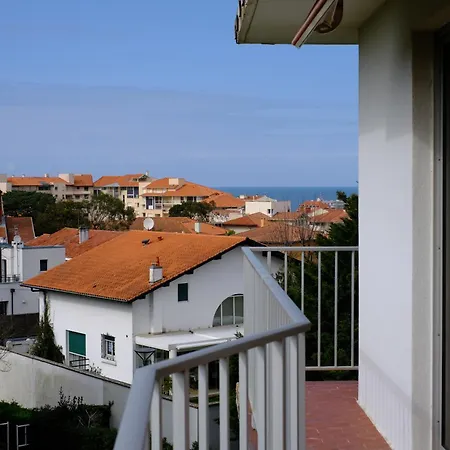 3 Chambres, Tres Lumineux, Plages Et Centre A Pied Appartement