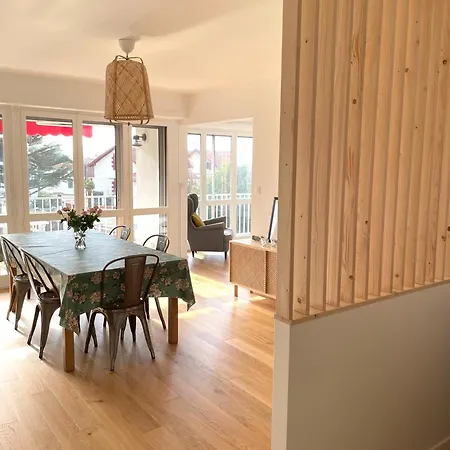 3 Chambres, Tres Lumineux, Plages Et Centre A Pied Appartement Biarritz
