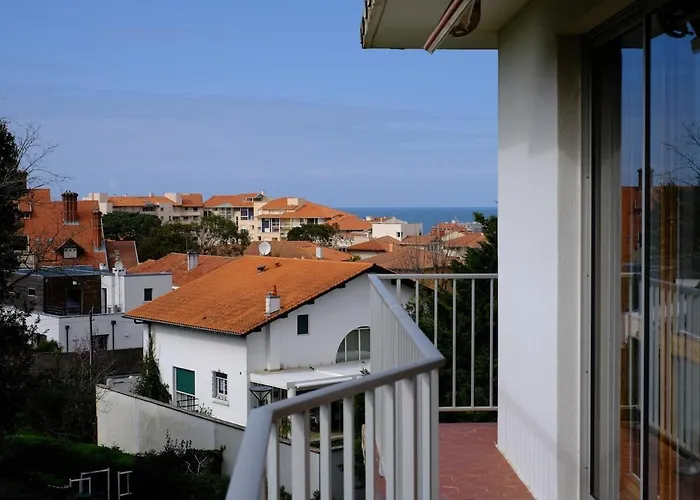 Apartment 3 Chambres, Tres Lumineux, Plages Et Centre A Pied *