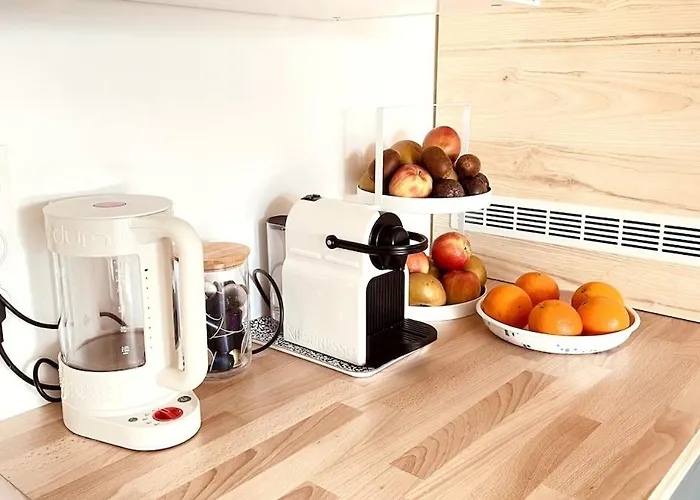 3 Chambres, Tres Lumineux, Plages Et Centre A Pied Apartment *